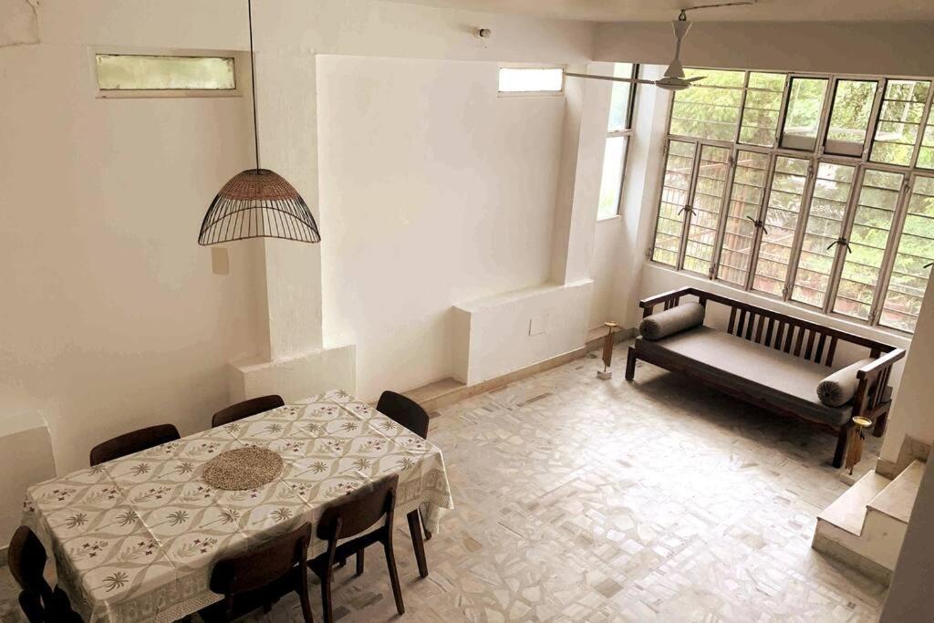 One Bedroom In C-scheme,